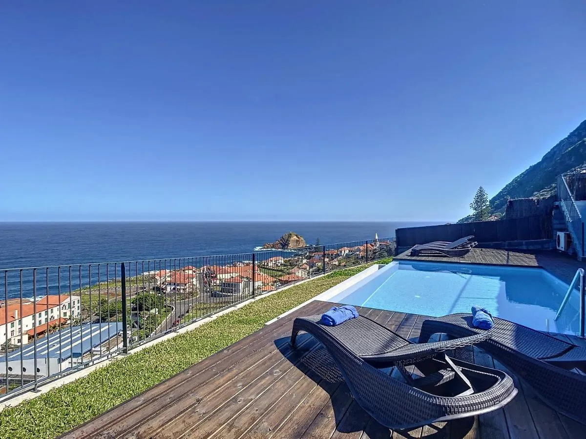 Villa Casa Das Escaleiras By Atlantic Holiday Porto Moniz