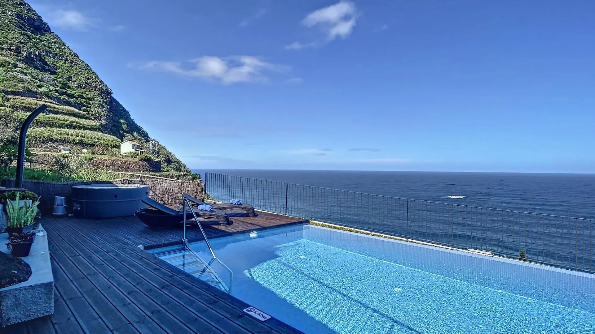 Casa Das Escaleiras By Atlantic Holiday Porto Moniz Villa